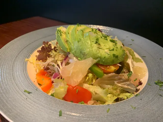 牛油果柚子沙律