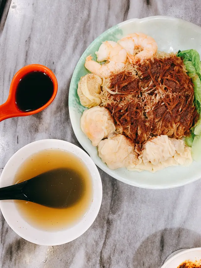 老闆娘撈麵