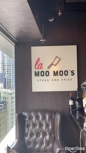 La Moo Moo' s Steak and Fries