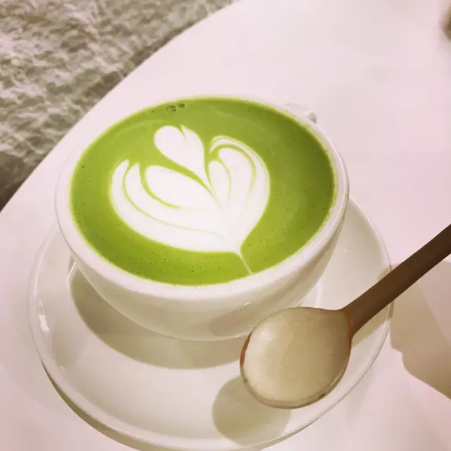 宇治抹茶牛乳