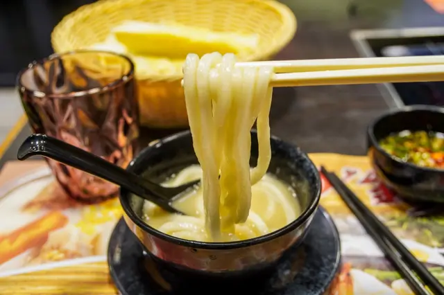 讚崎烏冬