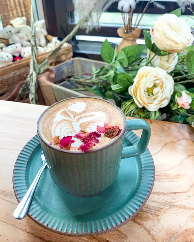 Rose  Latte  