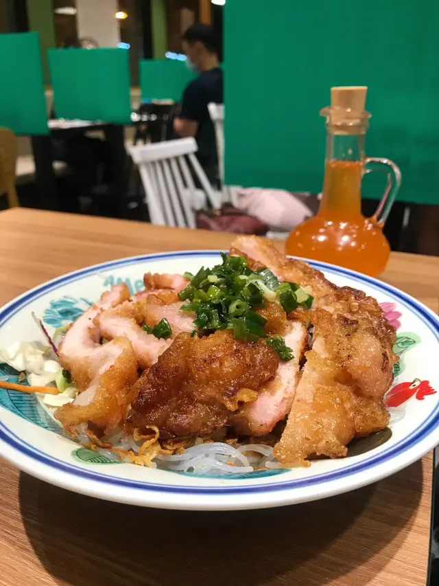 馬來蜜汁炭燒厚切豬扒撈檬