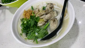 鲜蚝汤米线