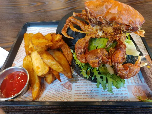 影相睇落好大其實唔係，但都足夠嘅