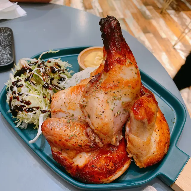 原隻美式燒春雞配黑松露薯蓉