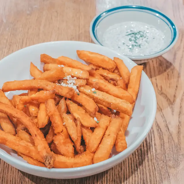 黑松露蛋黃醬蕃薯條