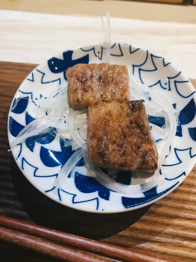古惑的A5和牛,充滿肥膏,不只入口不溶,而且有啲韌🤷🏻♀️