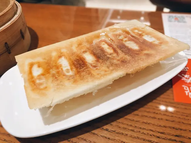 蝦肉煎餃