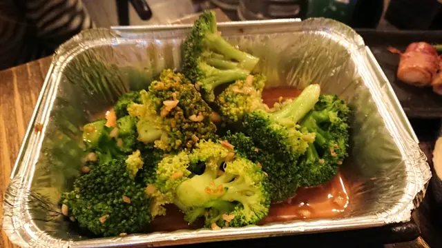 蒜蓉牛油焗蔬菜