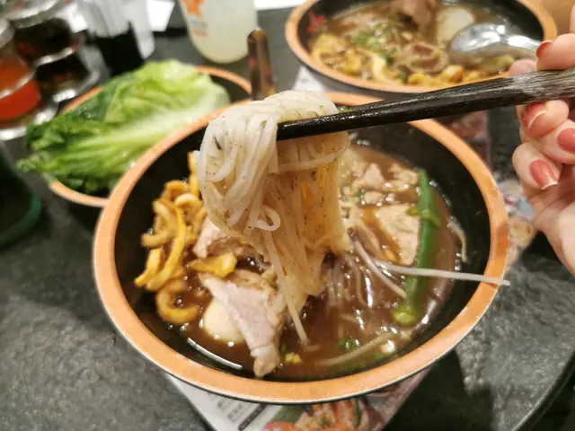 黑豚肉船麵