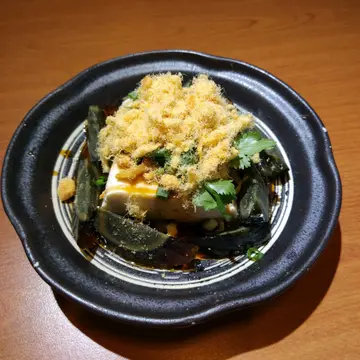 涼伴皮蛋豆腐