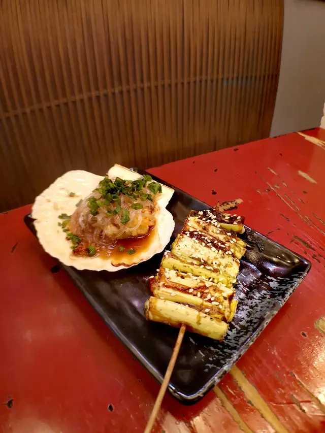 燒珍寶大扇貝 + 照燒汁燒京葱