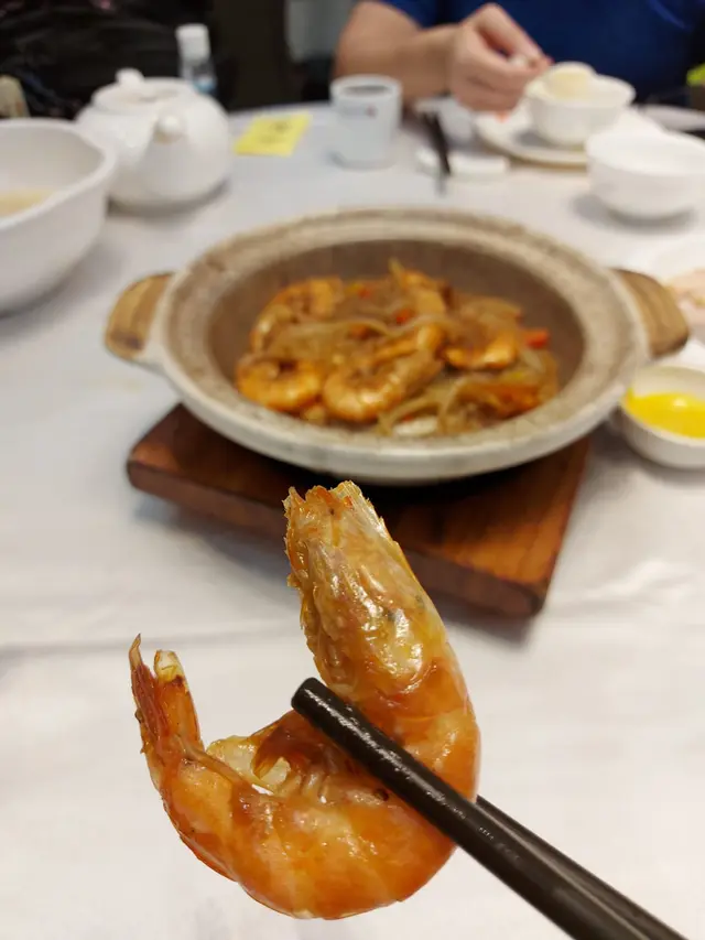 黑椒粉絲海蝦煲