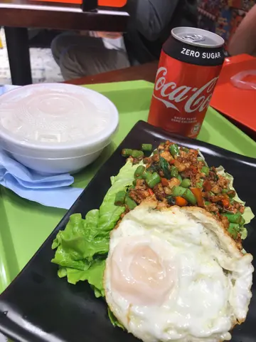 香葉辣肉碎飯