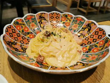 厚切烟肉卡邦尼意粉