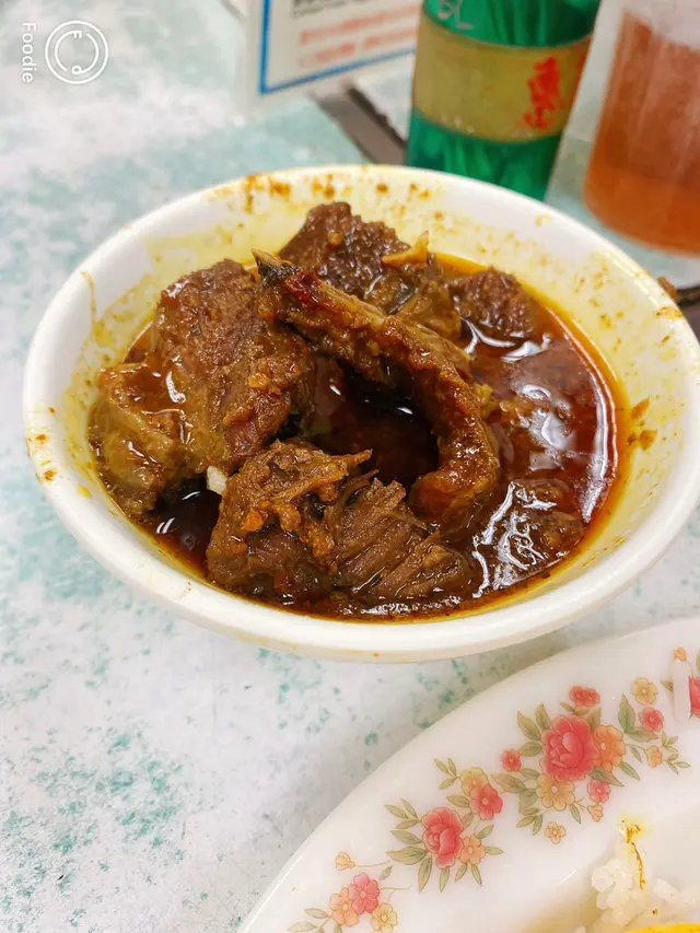 咖哩羊腩飯