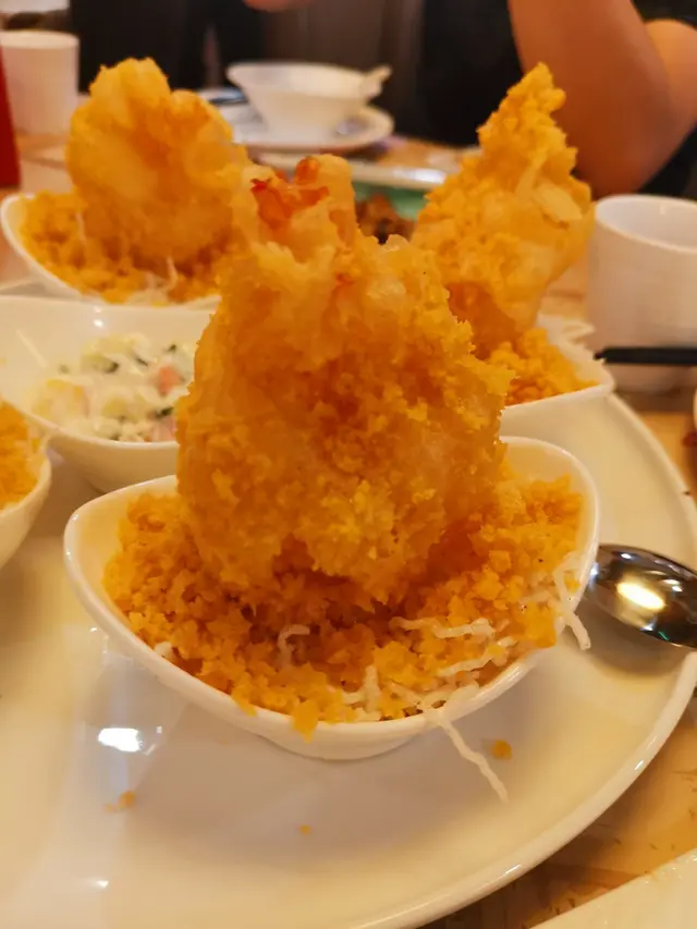 黃金流沙蝦球 ($38/隻)