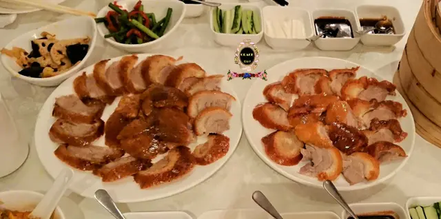 北京填鴨 (兩食)