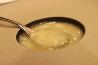 白玉海皇燴拉絲雪燕
