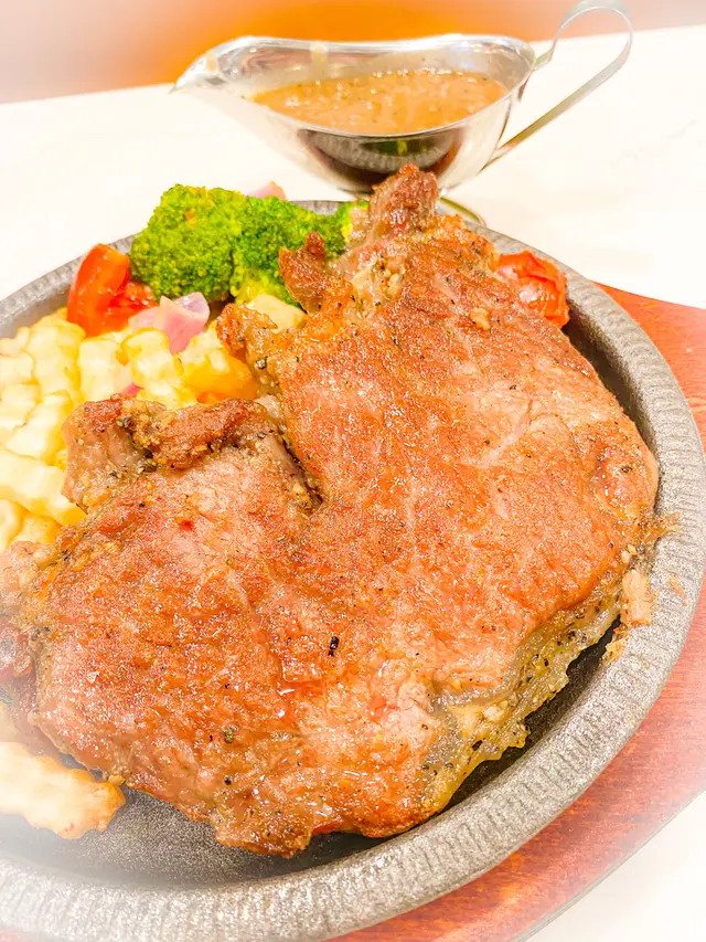 特厚西冷牛扒八安士 