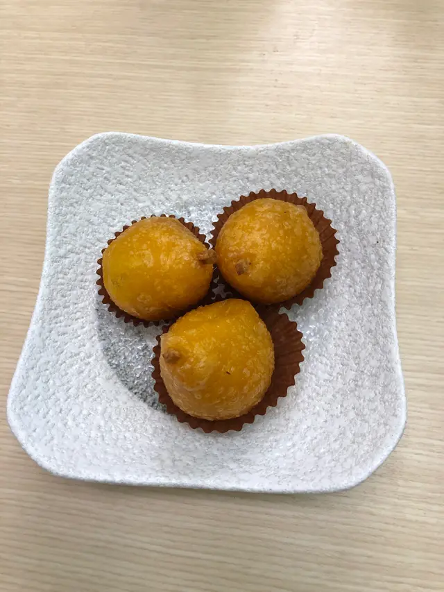 啤梨鵝肝咸水角