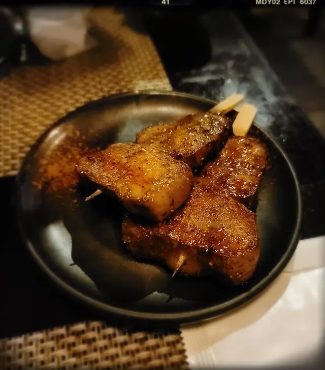 厚切牛舌（$68/串）