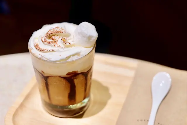 綿花糖泡泡咖啡