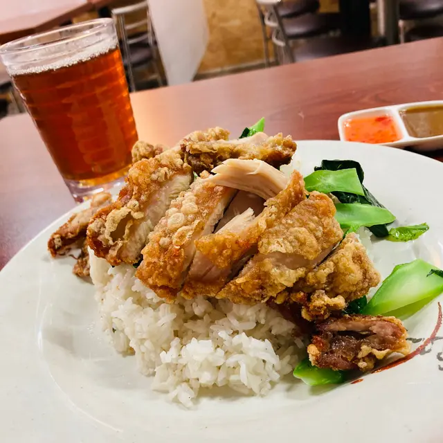 脆皮海南雞飯
