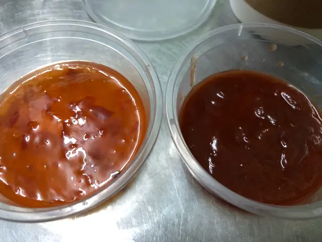 2個醬都唔錯 配小食都夾