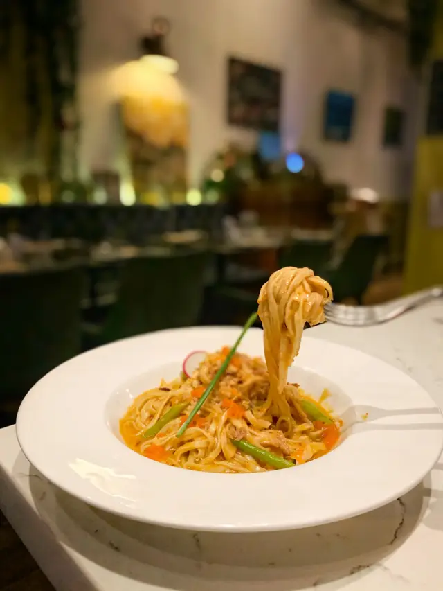 龍蝦湯汁蟹肉伊麵