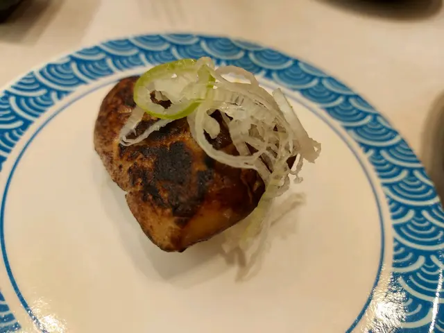 火炙鹽燒鵝肝壽司