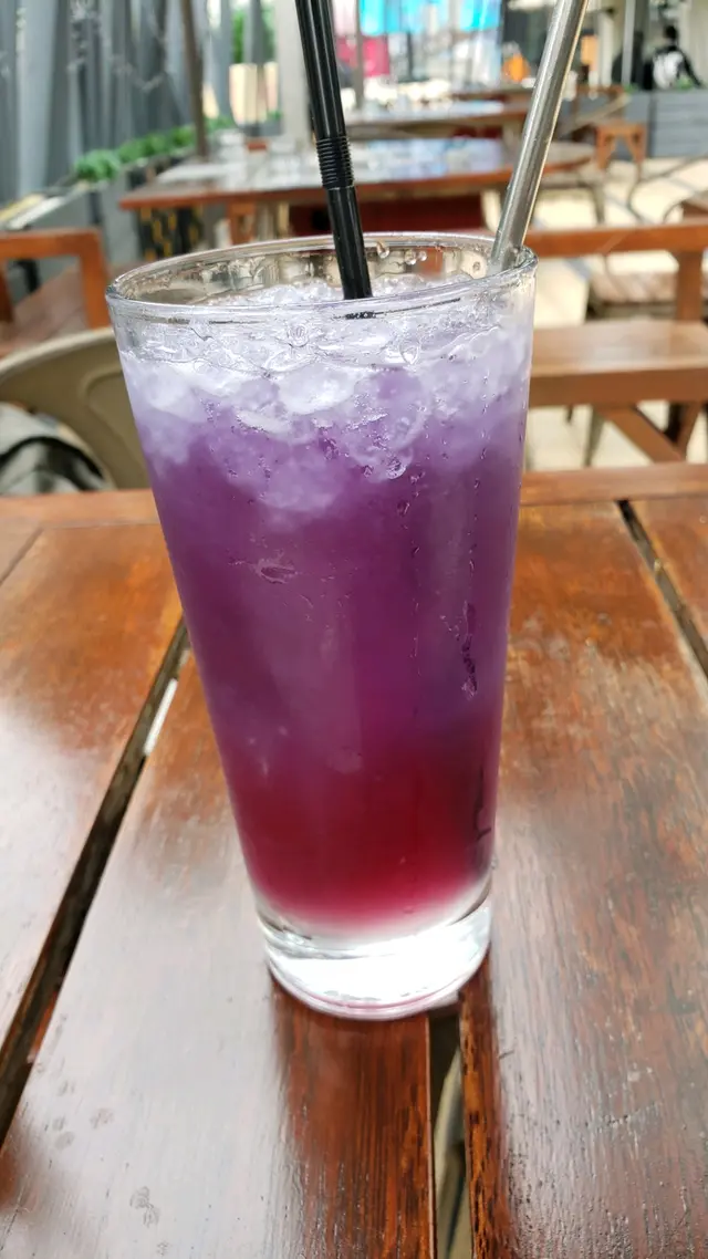 又係一般韓式飲品，飲完都唔知有乜魔法😛