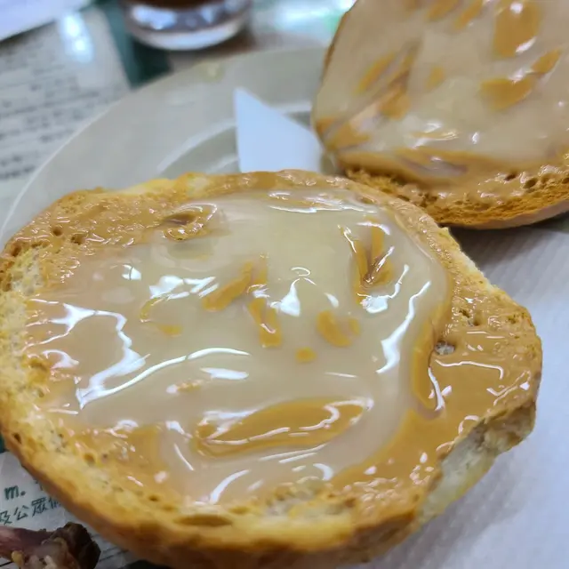 奶醬脆豬
