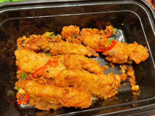 仔仔太想食，未影相已先食左一舊