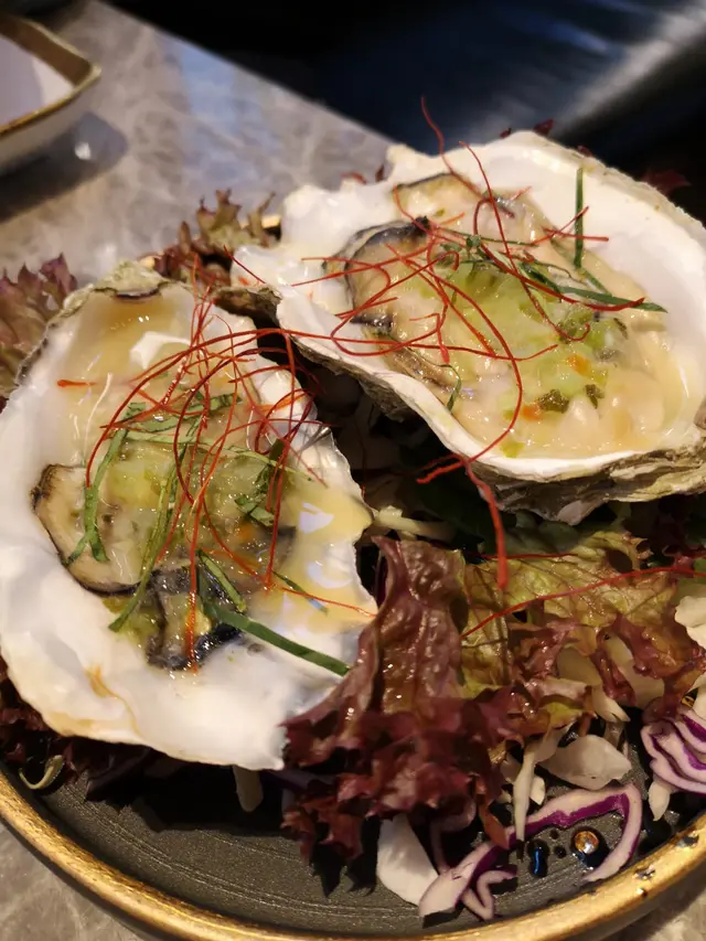 燒美國生蠔配泰式辣汁