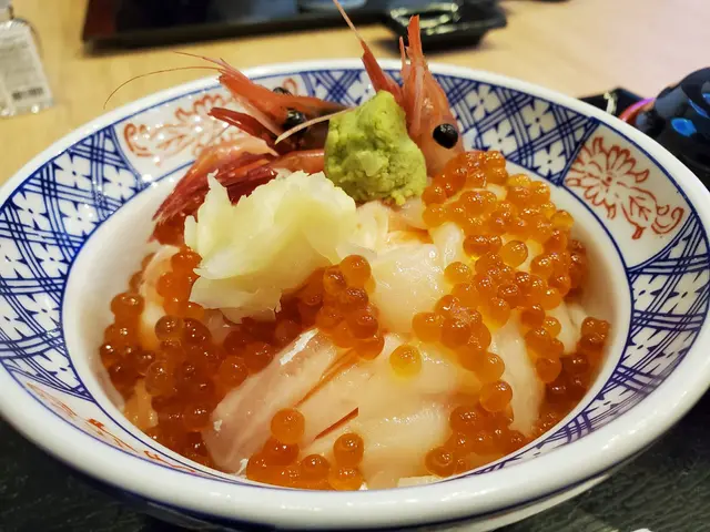 北海道魚生丼