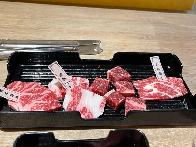 依碟其實已經係第4碟，M5和牛除左第一次叫果碟外，其餘黎親既都唔太好，質素比第一碟差好多，相反另外果兩款，碟碟質素突好好，保持到，好好食，牛肉粒都好有肉汁