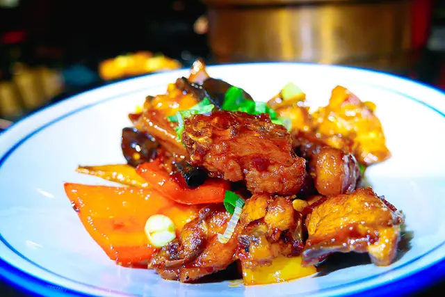 火燄醬爆鑊仔雞