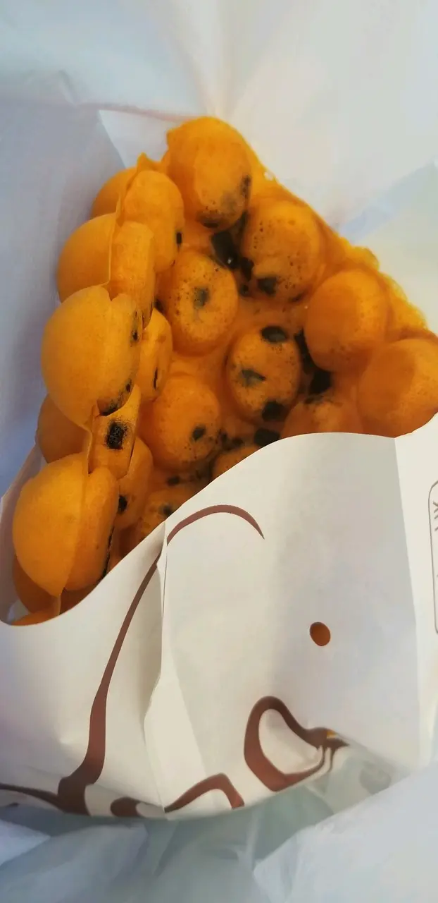 積及橙朱古力雞蛋仔