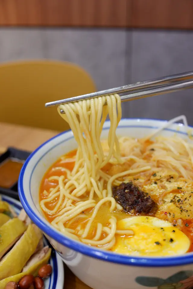 馬來無骨海南雞喇沙