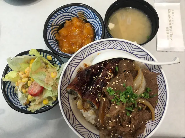 大盛鰻魚牛丼定食