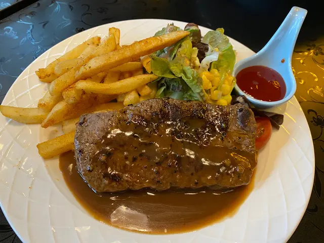 除了中間有些根外,總體都很好味!特別係d辣味薯條👍