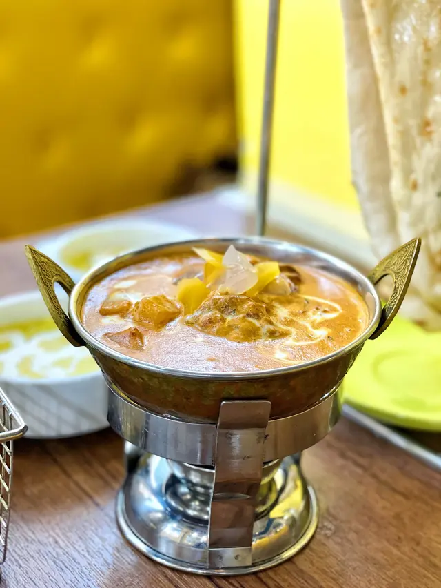 白腰果汁咖喱羊