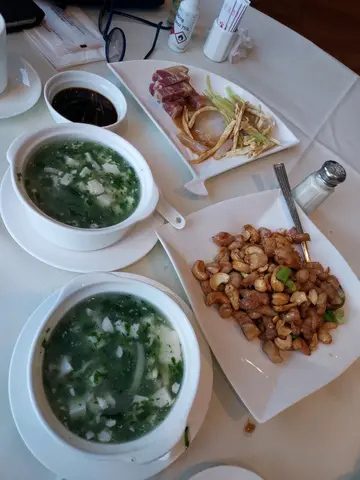 荠菜肉丝豆腐