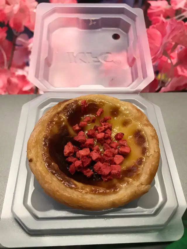 草莓🍓乾好酸唔甜😵😵