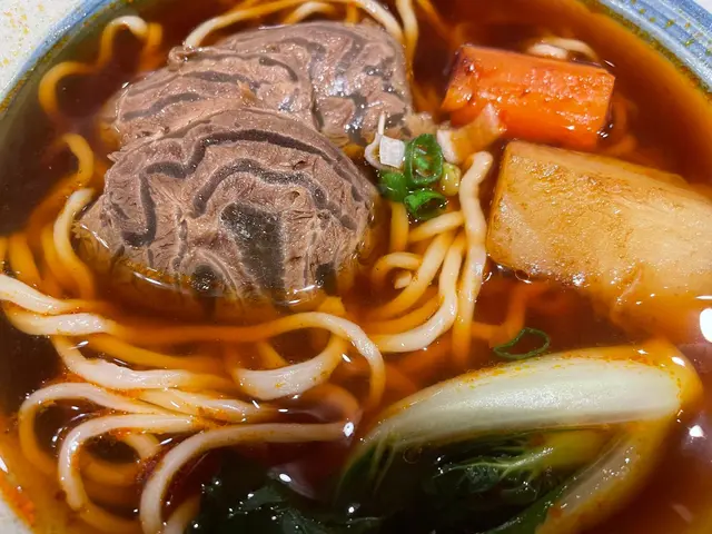 紅燒腱心牛肉麵