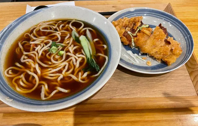 紅燒鹽酥雞扒麵