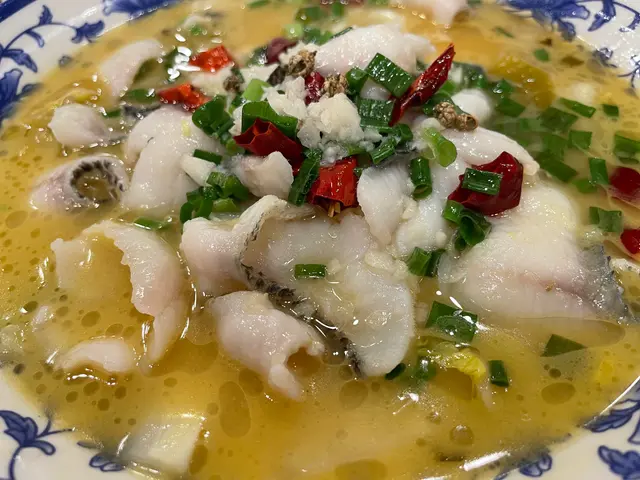 招牌酸菜魚