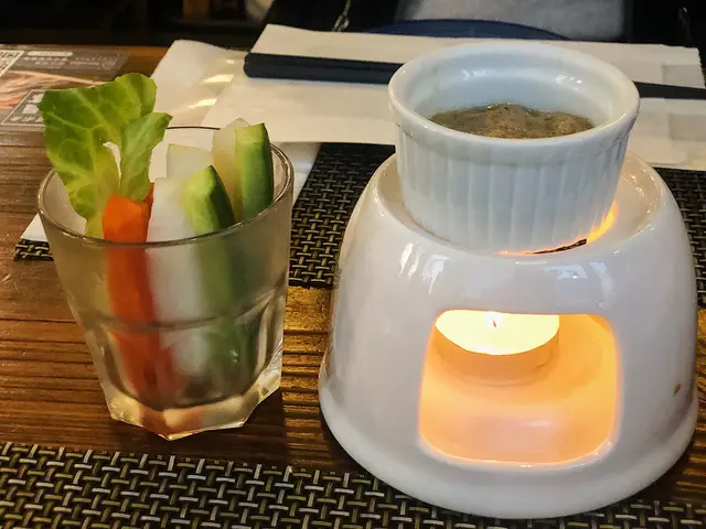 野菜條沙律伴鯷魚醬